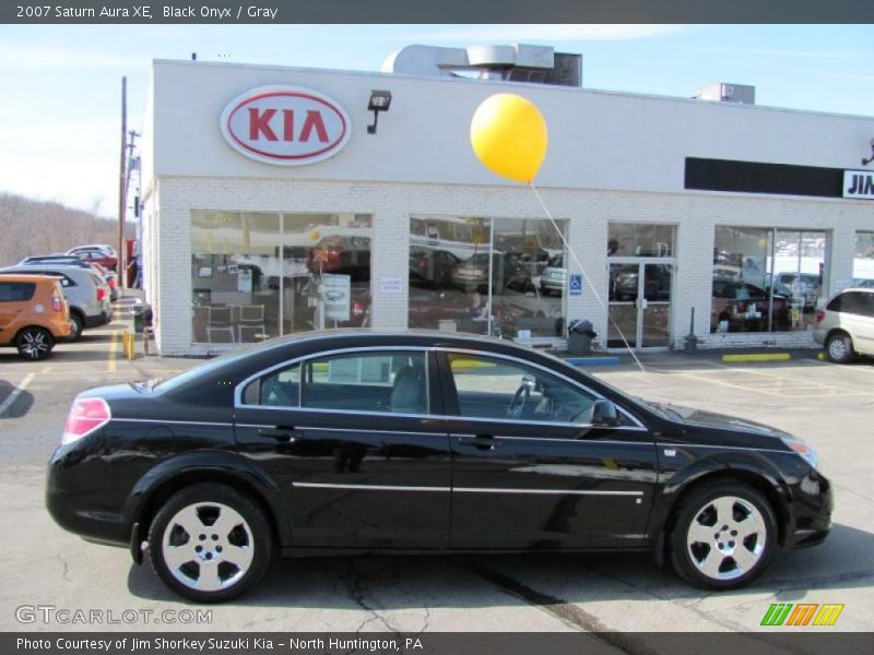 Black Onyx / Gray 2007 Saturn Aura XE