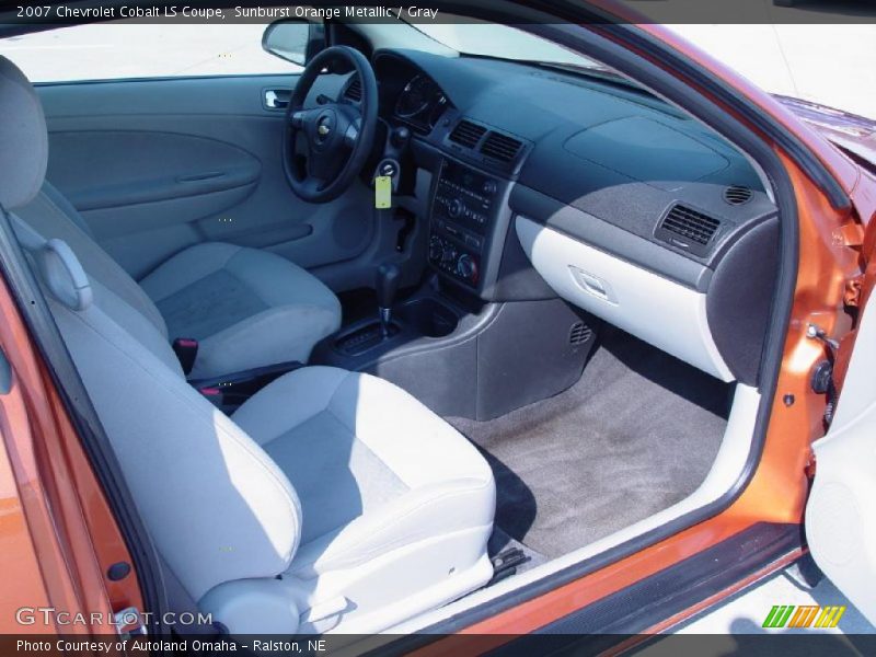Sunburst Orange Metallic / Gray 2007 Chevrolet Cobalt LS Coupe