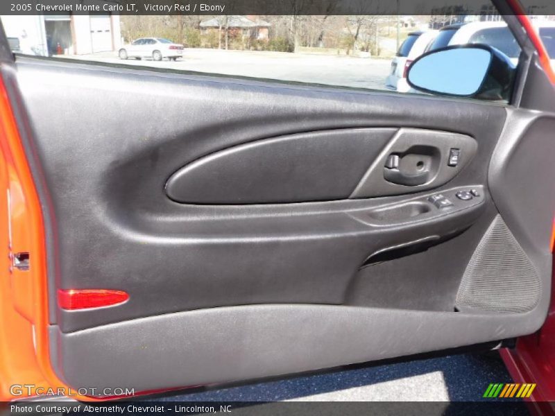 Victory Red / Ebony 2005 Chevrolet Monte Carlo LT