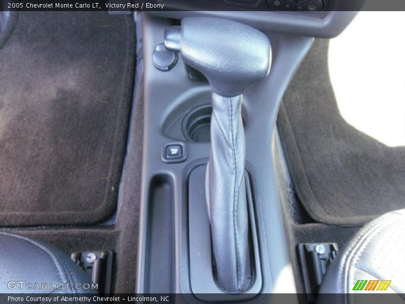 Victory Red / Ebony 2005 Chevrolet Monte Carlo LT