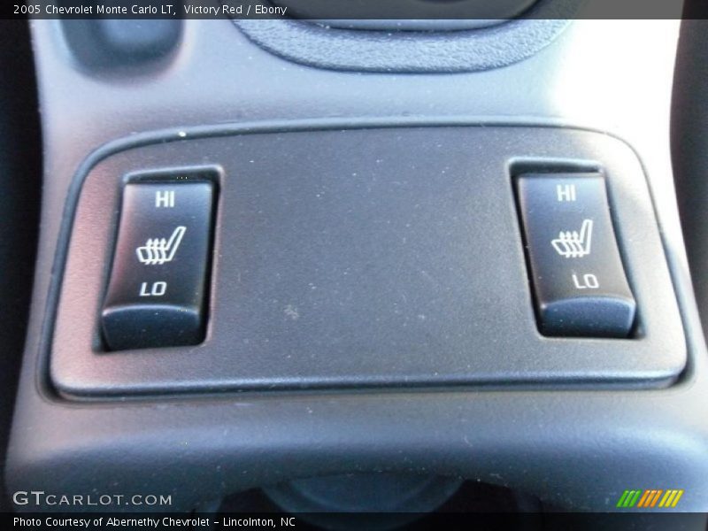 Victory Red / Ebony 2005 Chevrolet Monte Carlo LT