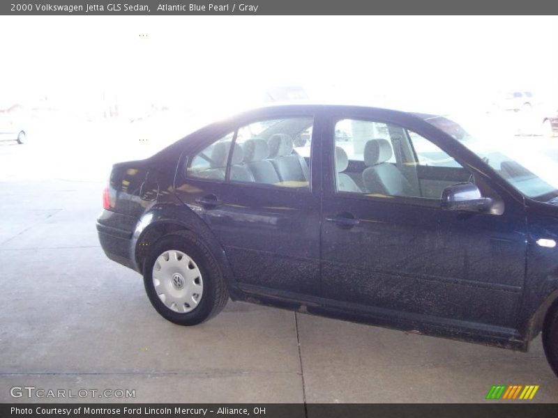 Atlantic Blue Pearl / Gray 2000 Volkswagen Jetta GLS Sedan