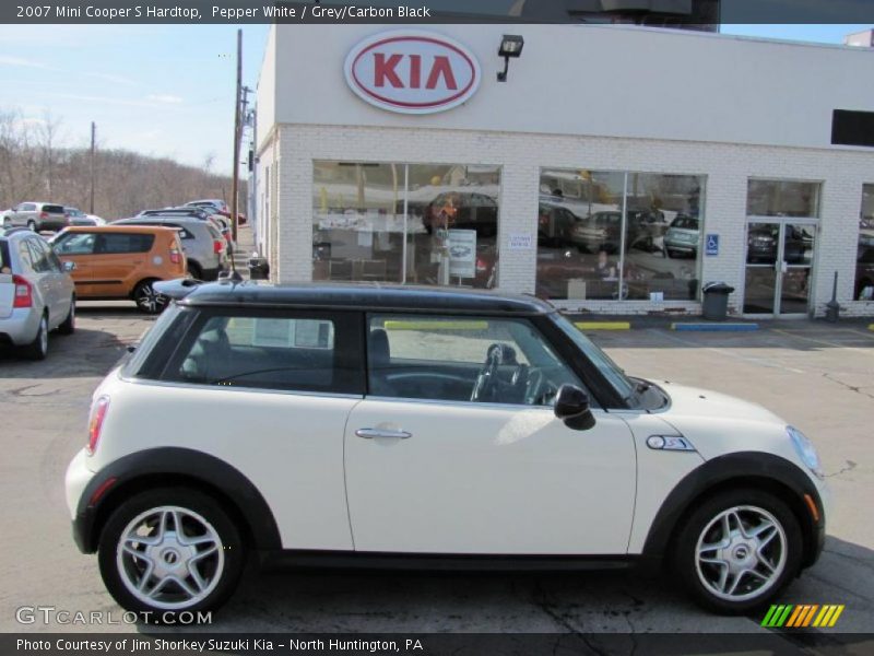 Pepper White / Grey/Carbon Black 2007 Mini Cooper S Hardtop