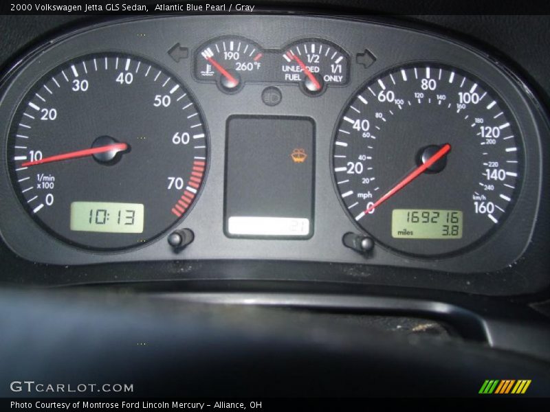Atlantic Blue Pearl / Gray 2000 Volkswagen Jetta GLS Sedan