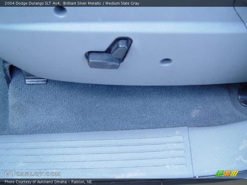 Brilliant Silver Metallic / Medium Slate Gray 2004 Dodge Durango SLT 4x4