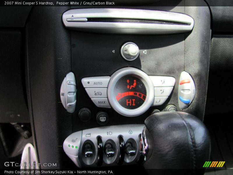 Pepper White / Grey/Carbon Black 2007 Mini Cooper S Hardtop