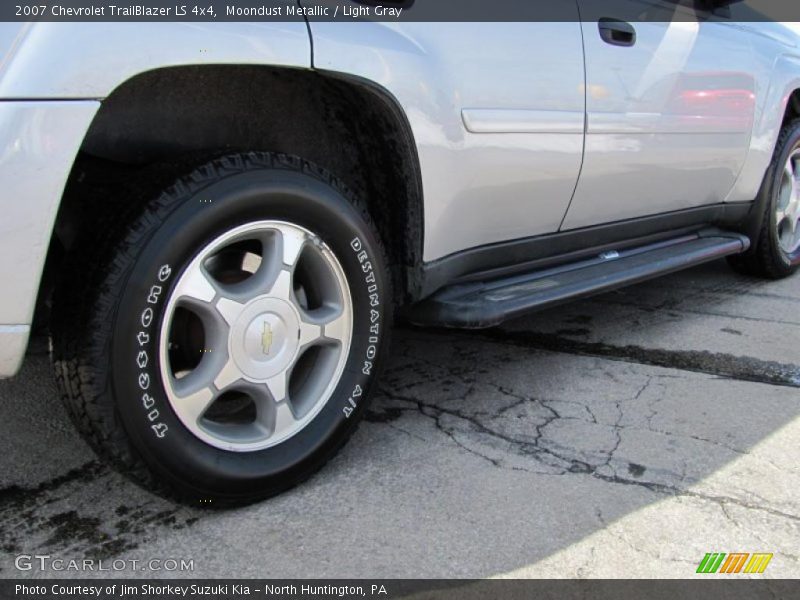 Moondust Metallic / Light Gray 2007 Chevrolet TrailBlazer LS 4x4
