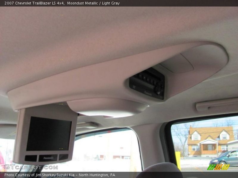 Moondust Metallic / Light Gray 2007 Chevrolet TrailBlazer LS 4x4