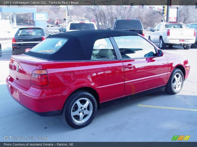 Tornado Red / Beige 2001 Volkswagen Cabrio GLS