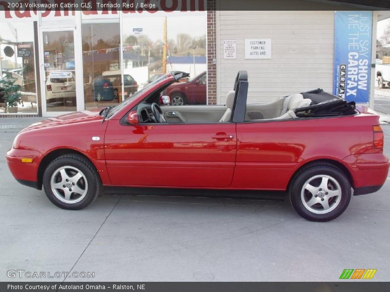 Tornado Red / Beige 2001 Volkswagen Cabrio GLS