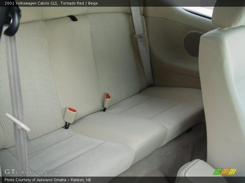 Tornado Red / Beige 2001 Volkswagen Cabrio GLS