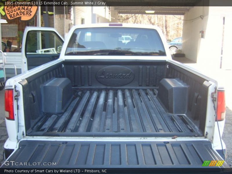 Summit White / Gray 1995 Chevrolet S10 LS Extended Cab