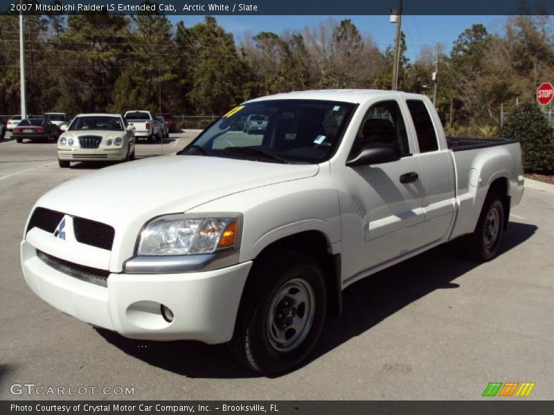 Arctic White / Slate 2007 Mitsubishi Raider LS Extended Cab