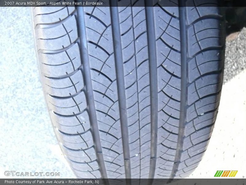 Aspen White Pearl / Bordeaux 2007 Acura MDX Sport