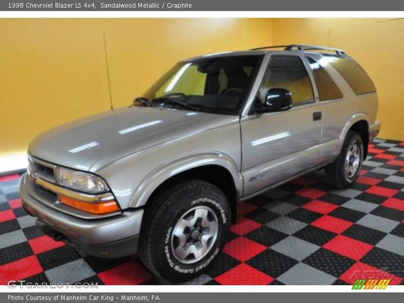 Sandalwood Metallic / Graphite 1998 Chevrolet Blazer LS 4x4