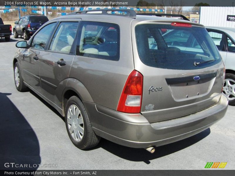 Arizona Beige Metallic / Medium Parchment 2004 Ford Focus SE Wagon