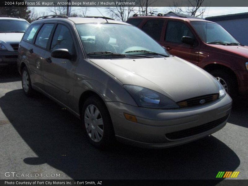 Arizona Beige Metallic / Medium Parchment 2004 Ford Focus SE Wagon