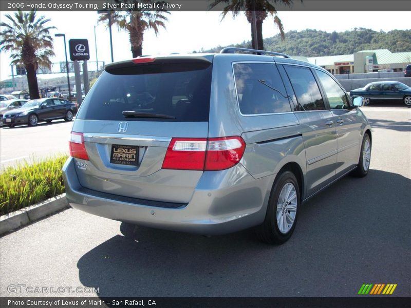 Silver Pearl Metallic / Ivory 2006 Honda Odyssey Touring