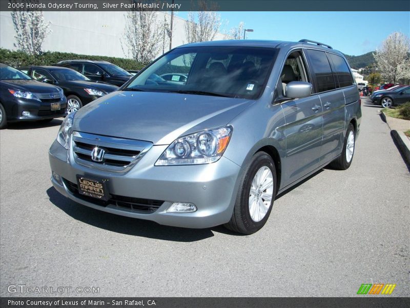 Silver Pearl Metallic / Ivory 2006 Honda Odyssey Touring