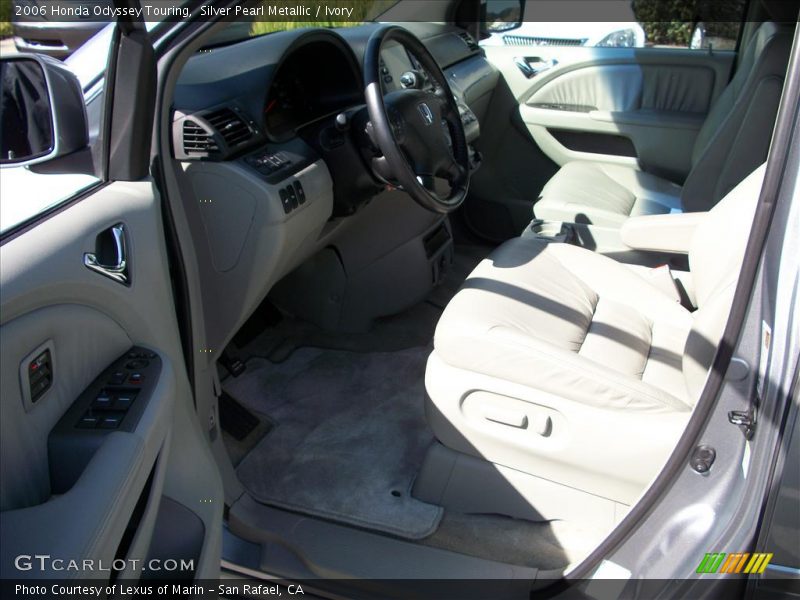 Silver Pearl Metallic / Ivory 2006 Honda Odyssey Touring