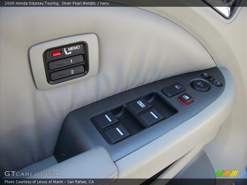 Silver Pearl Metallic / Ivory 2006 Honda Odyssey Touring