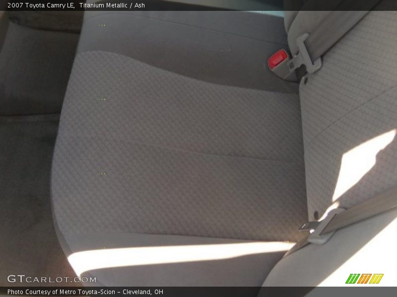 Titanium Metallic / Ash 2007 Toyota Camry LE