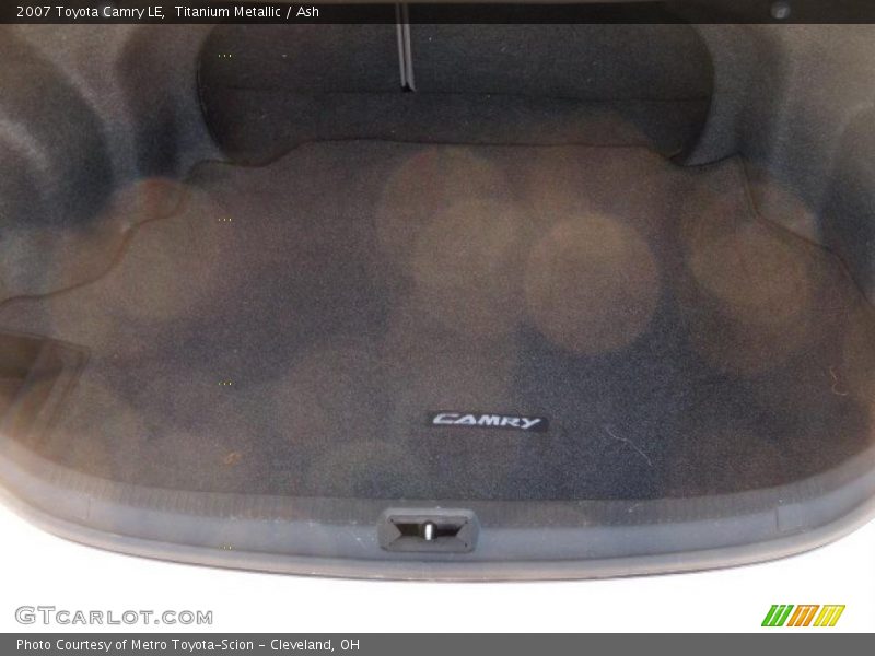 Titanium Metallic / Ash 2007 Toyota Camry LE