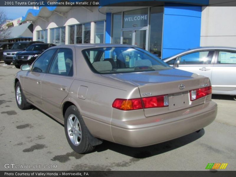 Cashmere Beige Metallic / Oak 2001 Toyota Camry LE