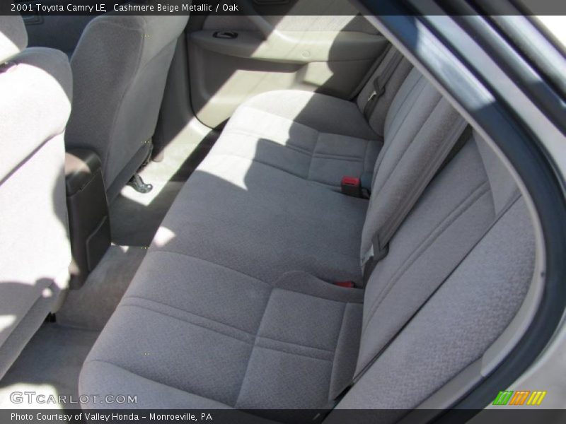 Cashmere Beige Metallic / Oak 2001 Toyota Camry LE