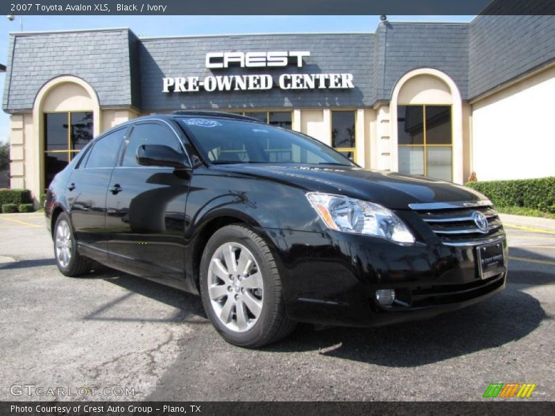 Black / Ivory 2007 Toyota Avalon XLS