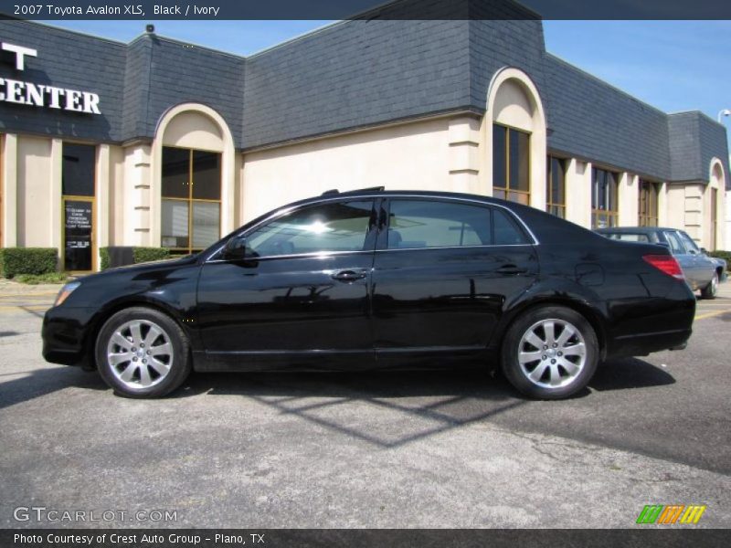Black / Ivory 2007 Toyota Avalon XLS
