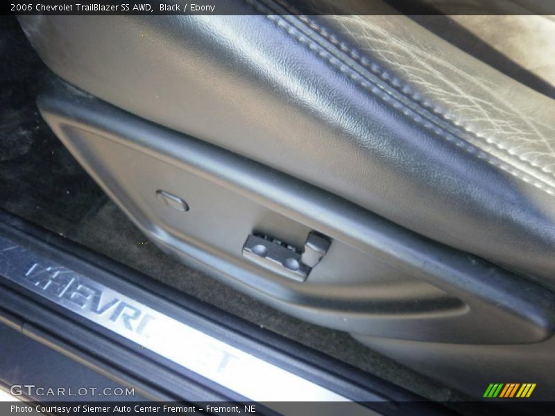 Black / Ebony 2006 Chevrolet TrailBlazer SS AWD