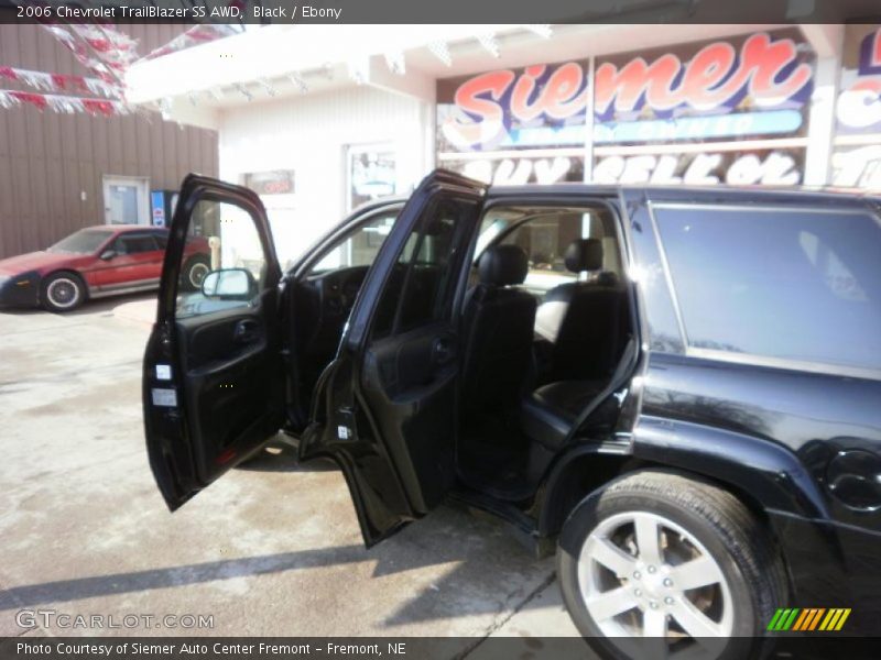 Black / Ebony 2006 Chevrolet TrailBlazer SS AWD