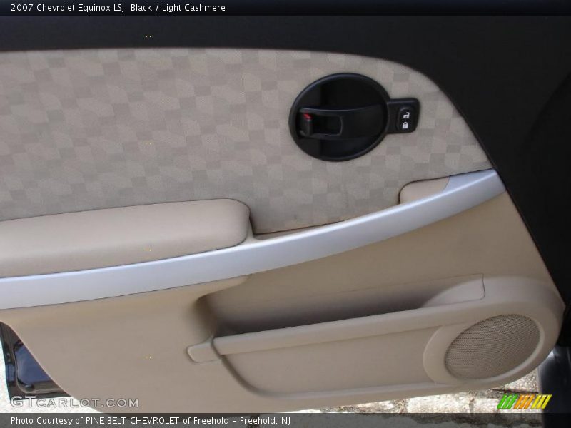 Black / Light Cashmere 2007 Chevrolet Equinox LS