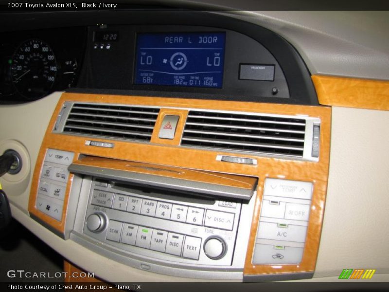 Black / Ivory 2007 Toyota Avalon XLS