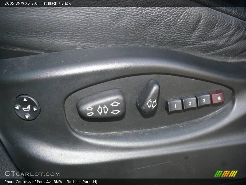Jet Black / Black 2005 BMW X5 3.0i