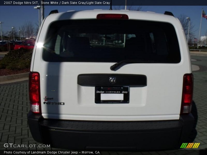 Stone White / Dark Slate Gray/Light Slate Gray 2007 Dodge Nitro SXT