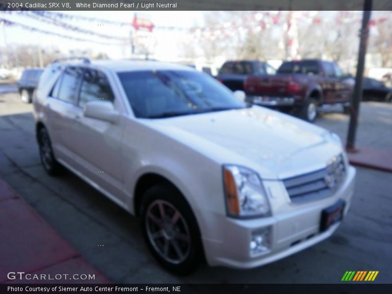 White Diamond Pearl / Light Neutral 2004 Cadillac SRX V8