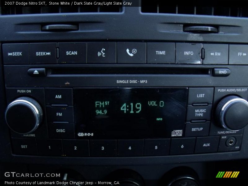 Stone White / Dark Slate Gray/Light Slate Gray 2007 Dodge Nitro SXT