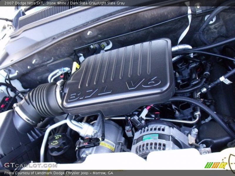 Stone White / Dark Slate Gray/Light Slate Gray 2007 Dodge Nitro SXT