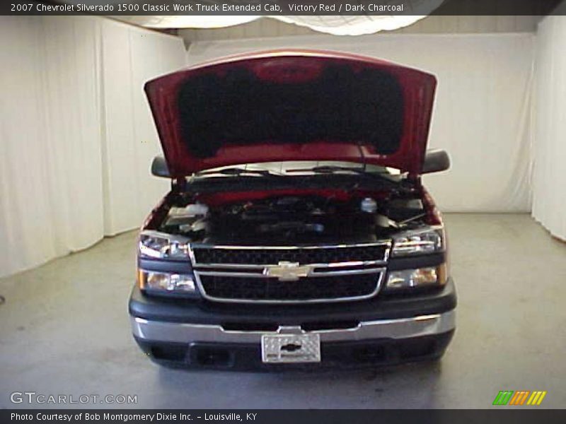 Victory Red / Dark Charcoal 2007 Chevrolet Silverado 1500 Classic Work Truck Extended Cab