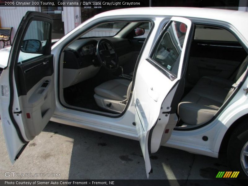 Cool Vanilla / Dark Slate Gray/Light Graystone 2006 Chrysler 300 Touring