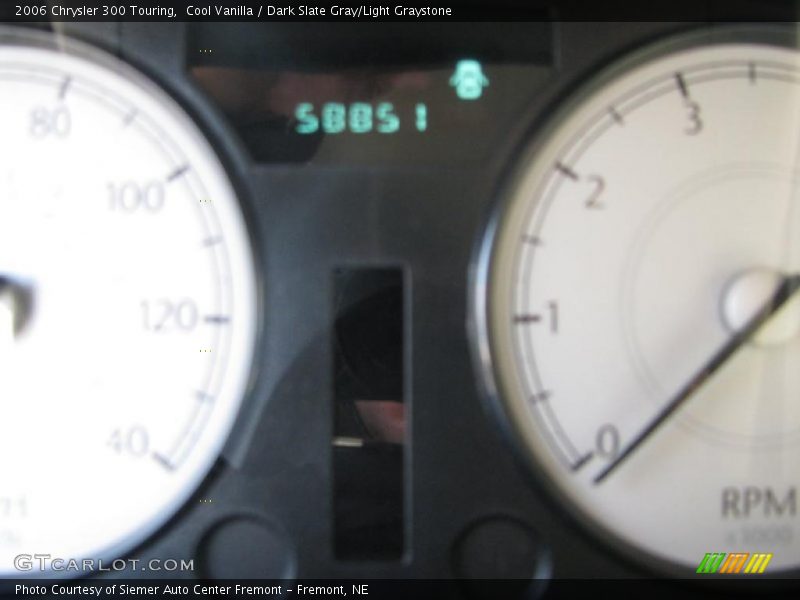 Cool Vanilla / Dark Slate Gray/Light Graystone 2006 Chrysler 300 Touring