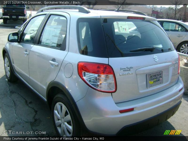 Quicksilver Metallic / Black 2010 Suzuki SX4 Crossover