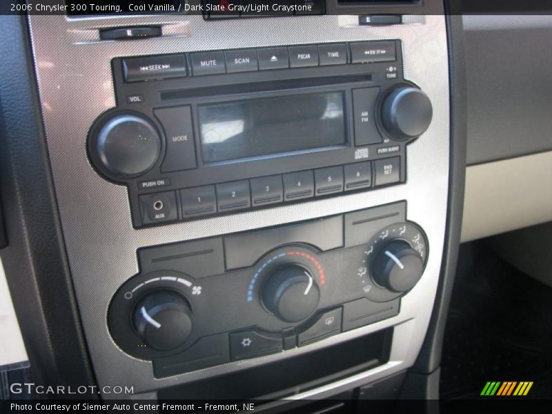 Cool Vanilla / Dark Slate Gray/Light Graystone 2006 Chrysler 300 Touring