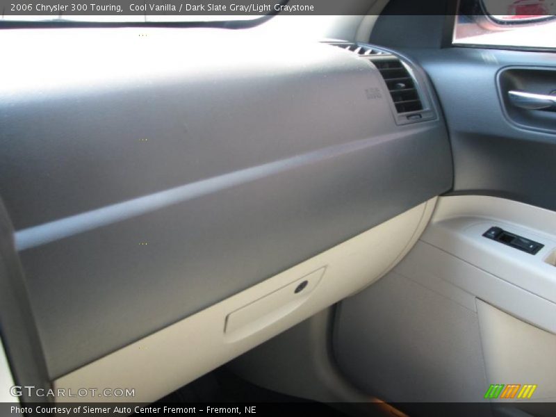 Cool Vanilla / Dark Slate Gray/Light Graystone 2006 Chrysler 300 Touring