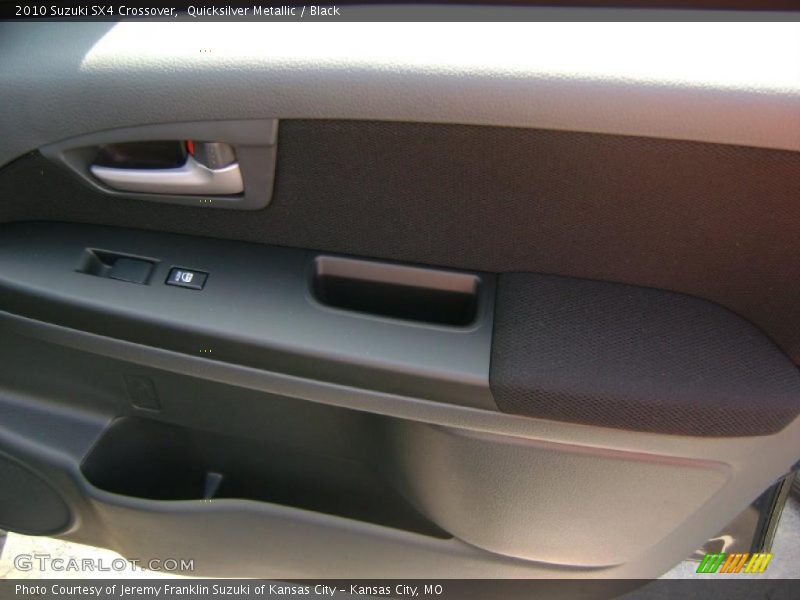 Quicksilver Metallic / Black 2010 Suzuki SX4 Crossover