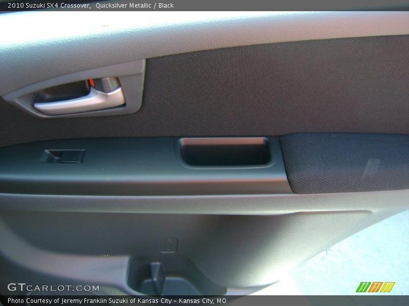 Quicksilver Metallic / Black 2010 Suzuki SX4 Crossover