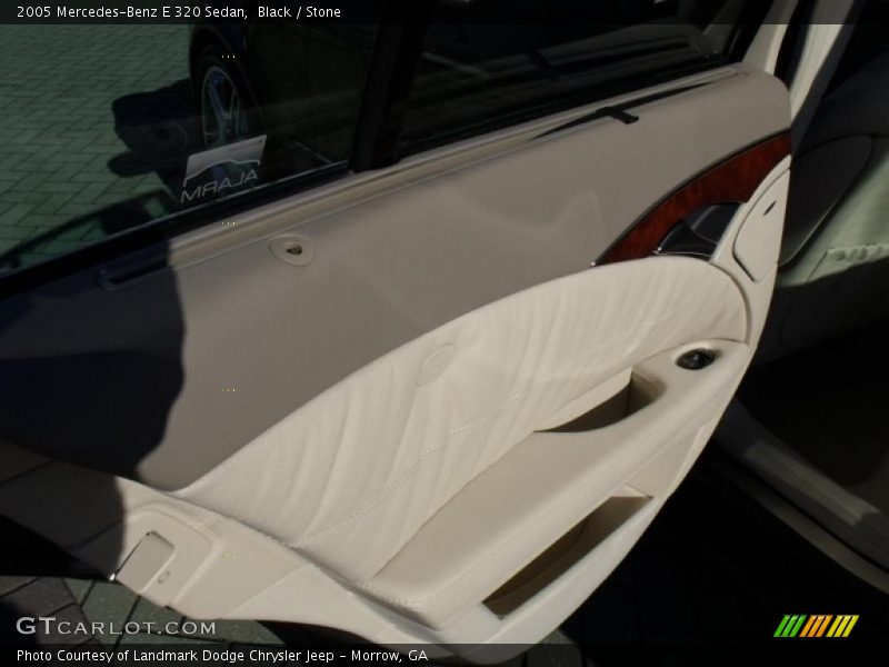 Black / Stone 2005 Mercedes-Benz E 320 Sedan