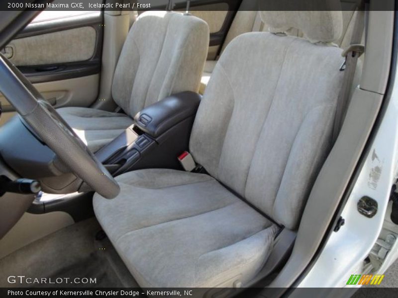 Icelandic Pearl / Frost 2000 Nissan Maxima GXE